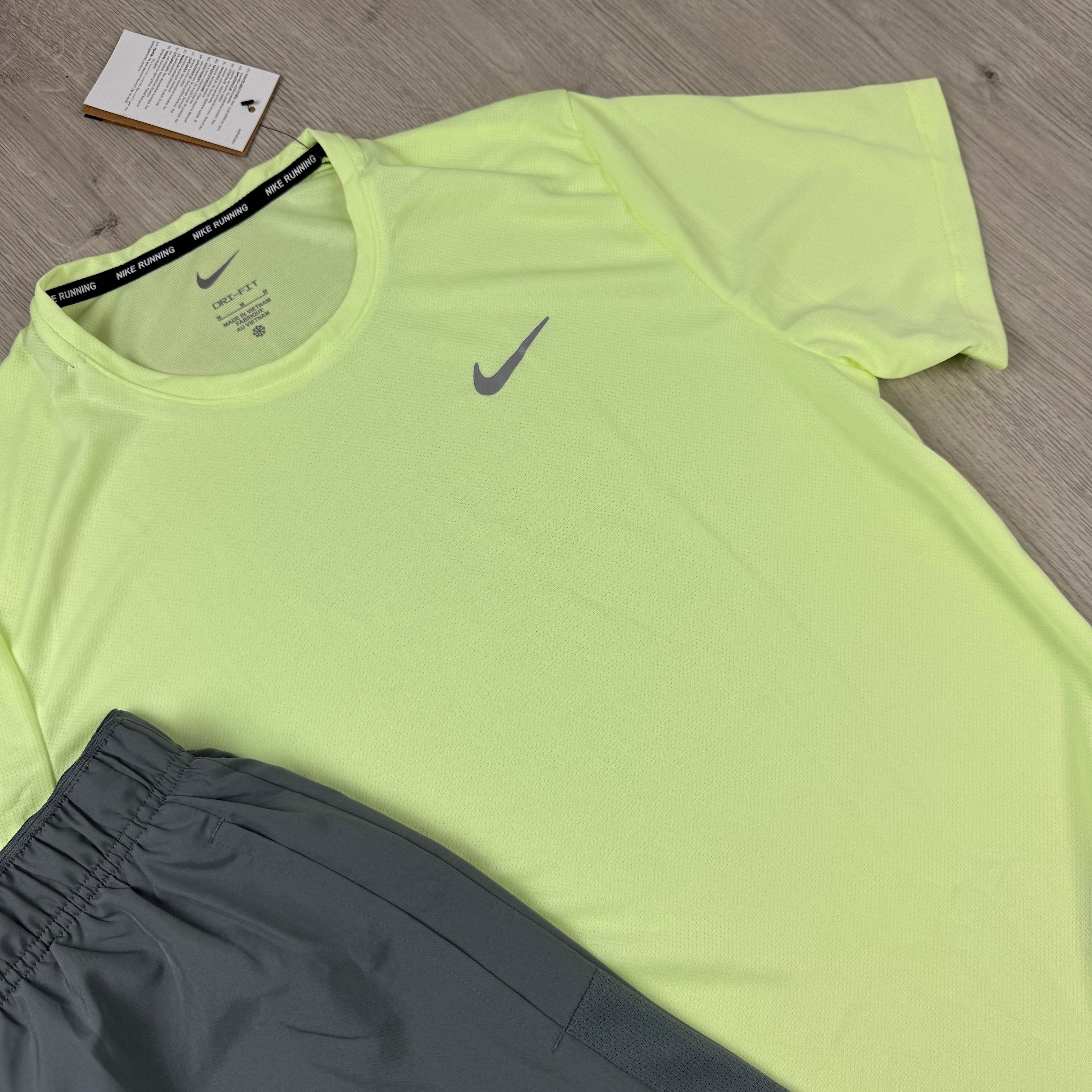 Nike 'Miler' Set - Venom/Smoke Grey