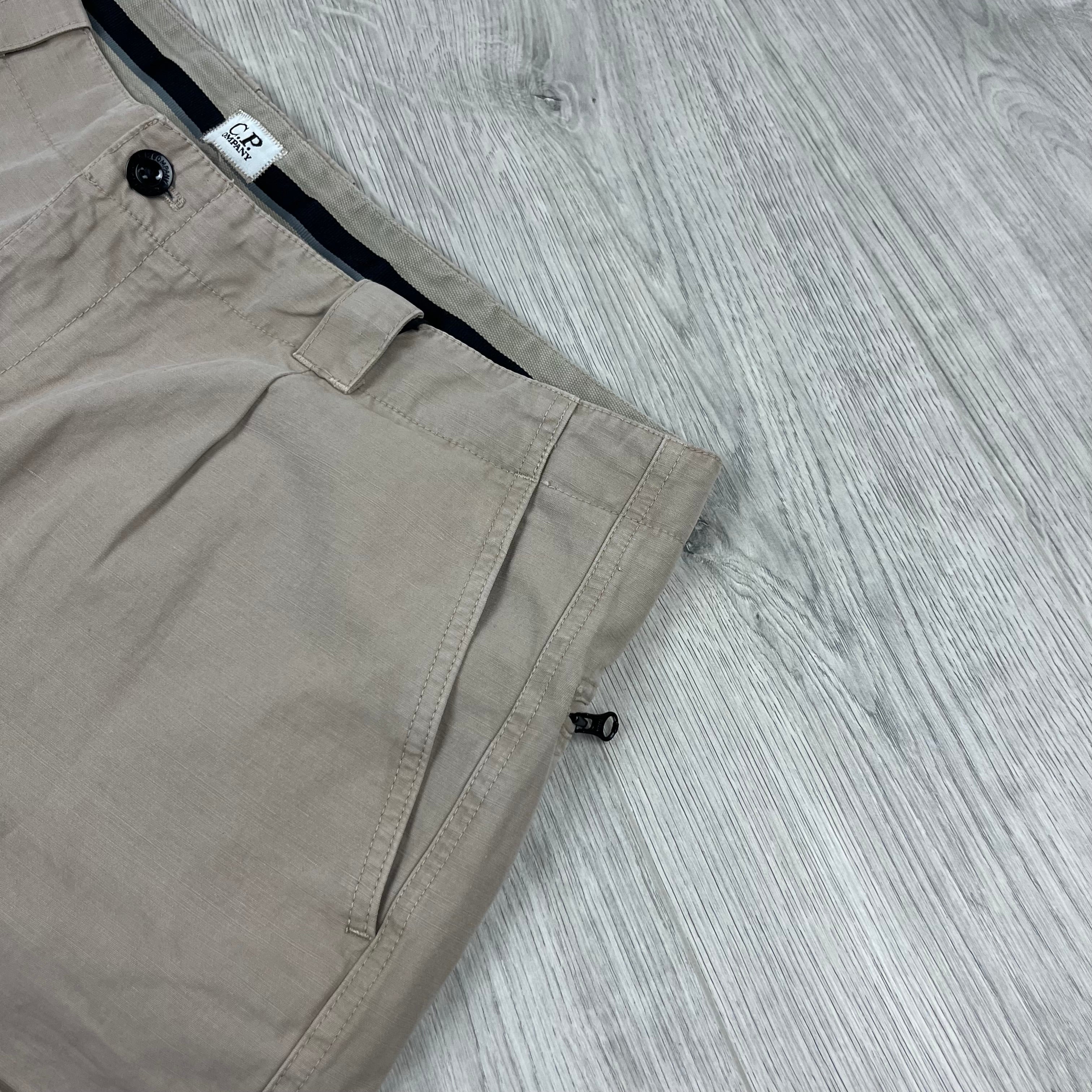 CP Company Cargo Shorts - Cobblestone