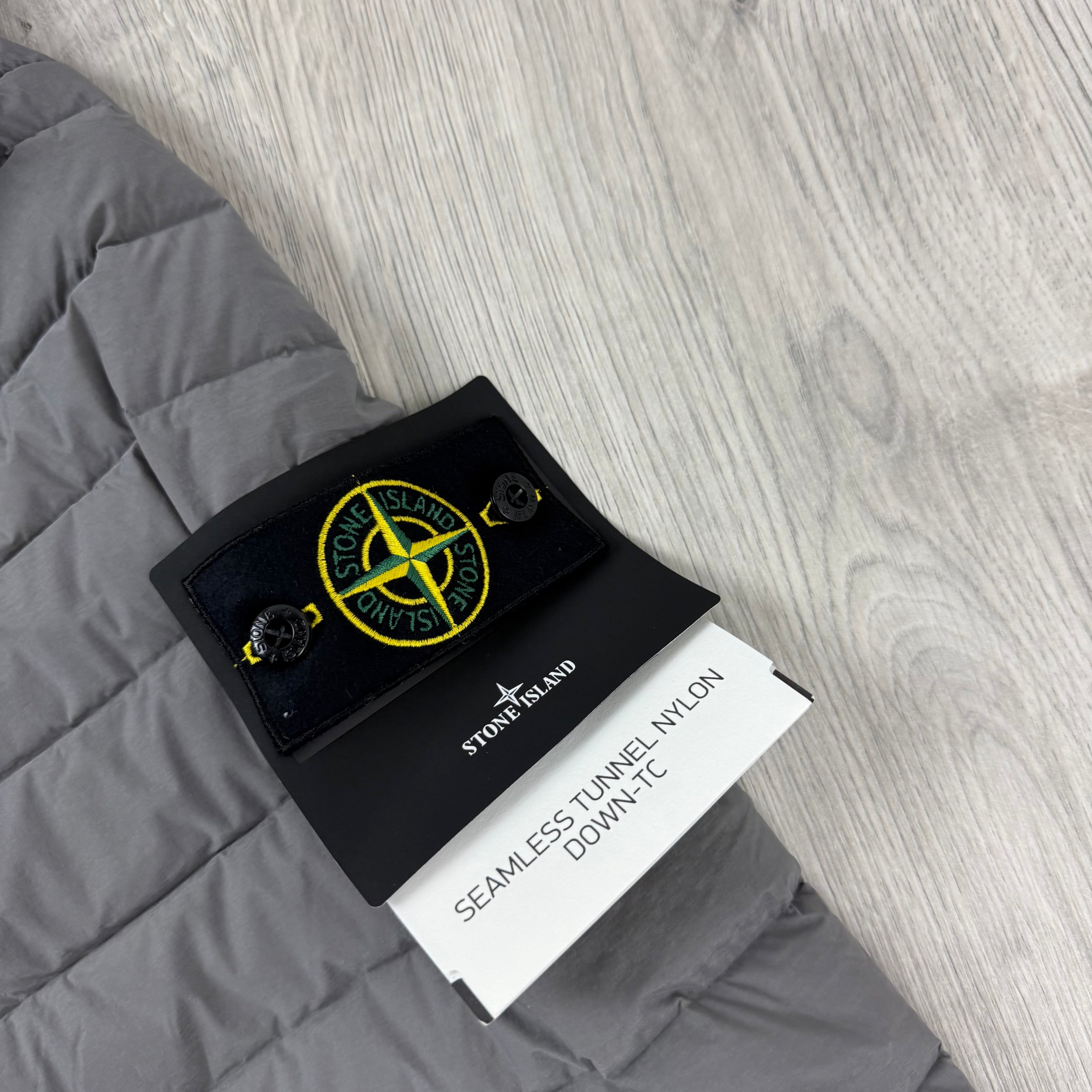 Stone Island Seamless Down Jacket - Cement
