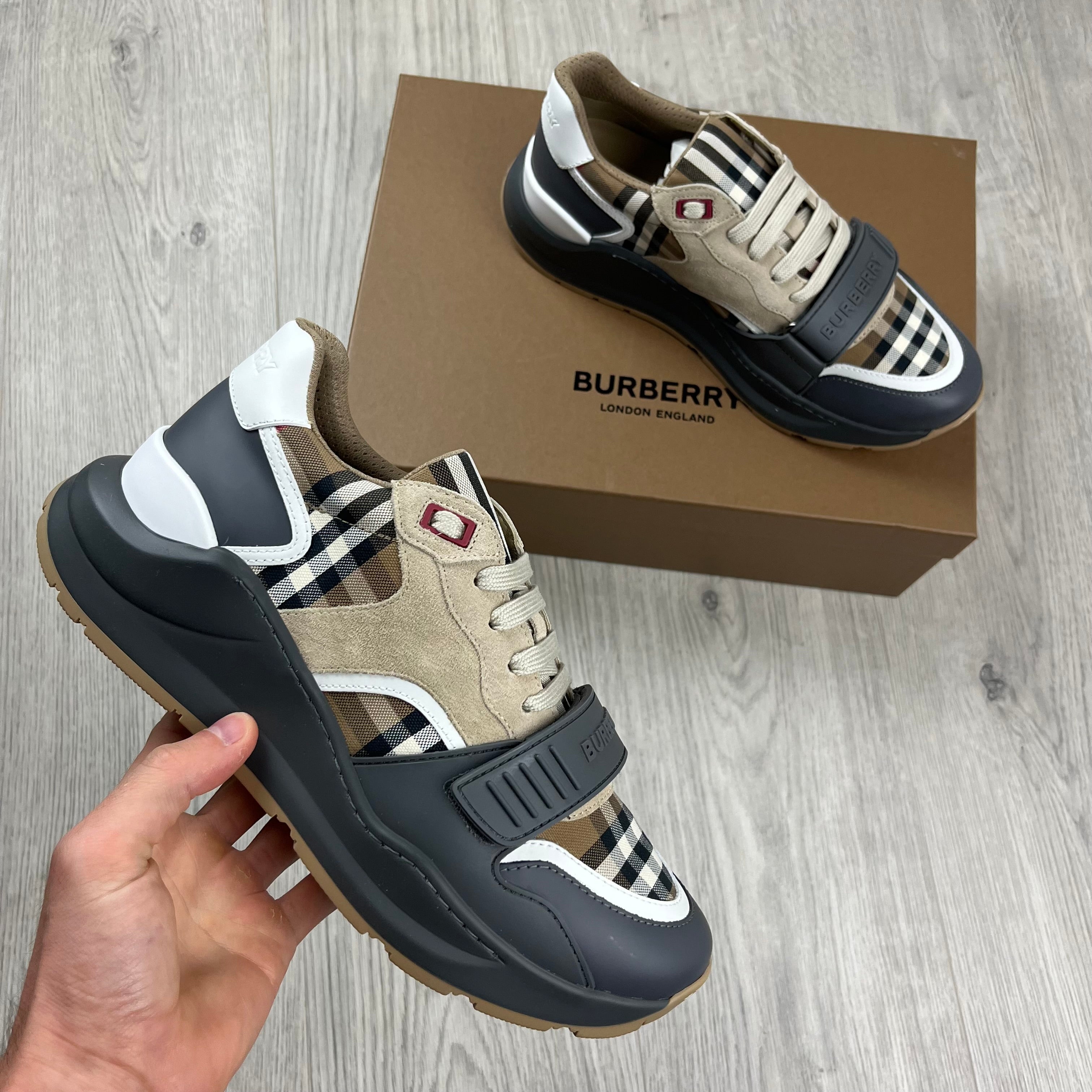 Burberry 'Ramsey' Sneaker - Taupe