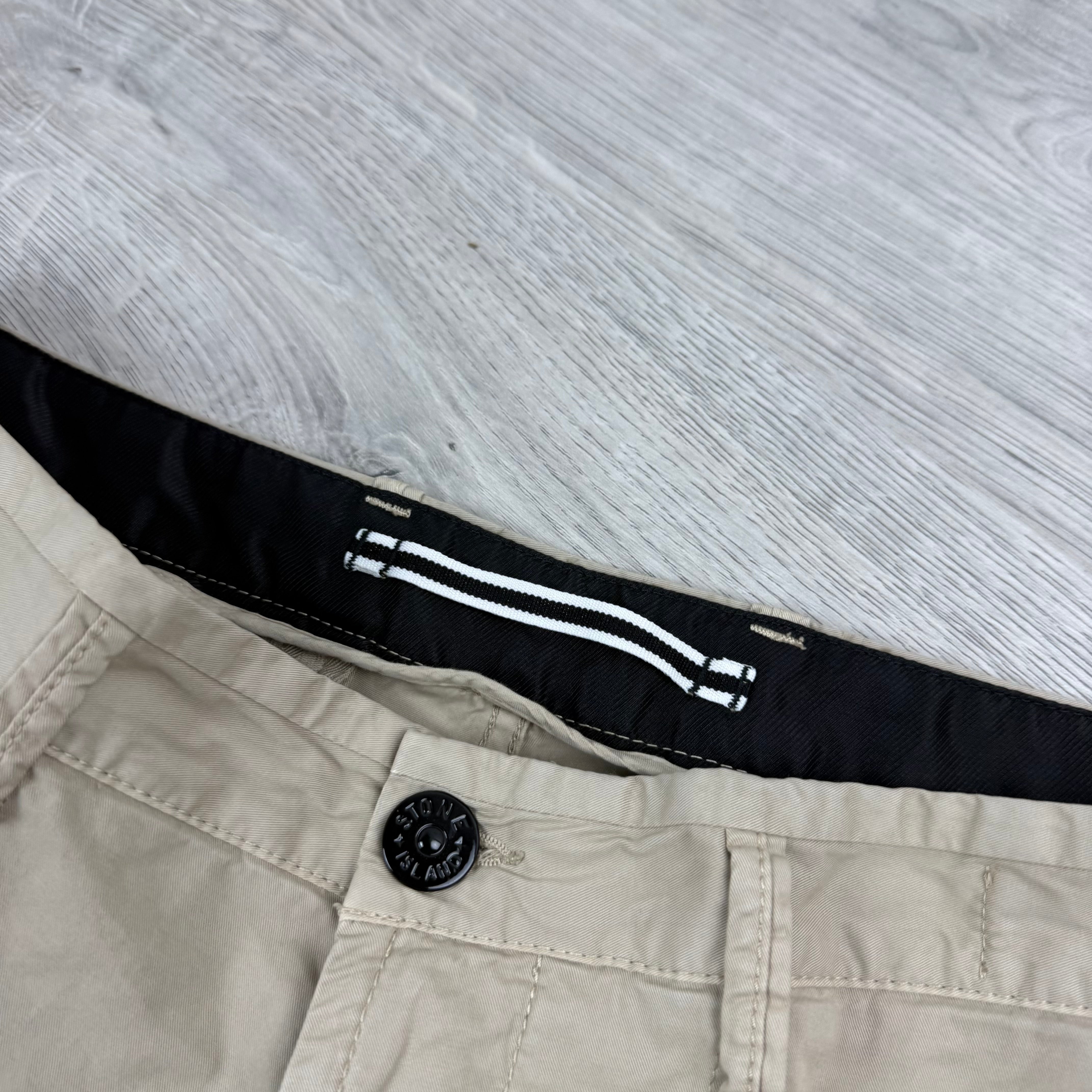Stone Island Supima Cargo Shorts - Desert