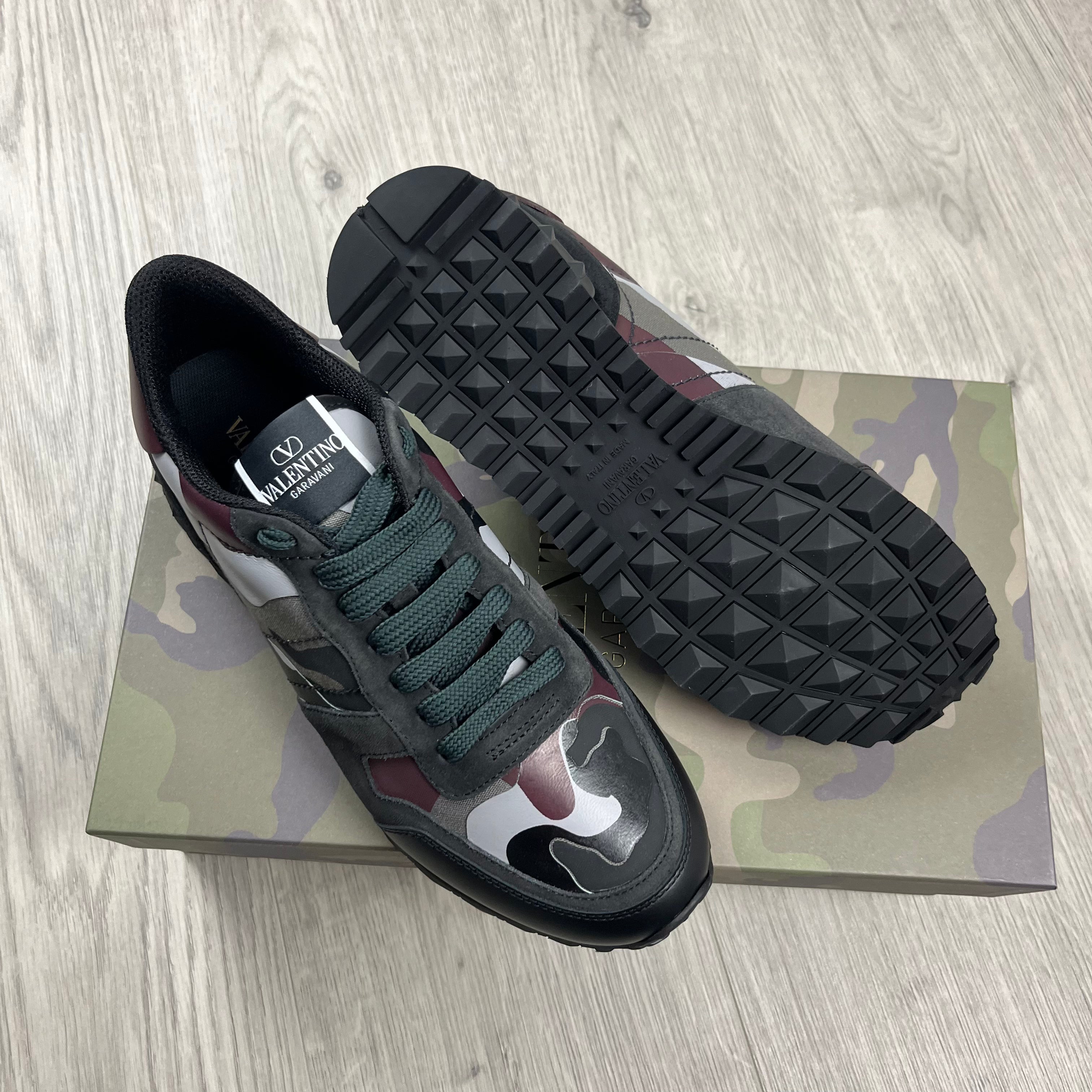 Valentino Rockrunner Sneakers - Black