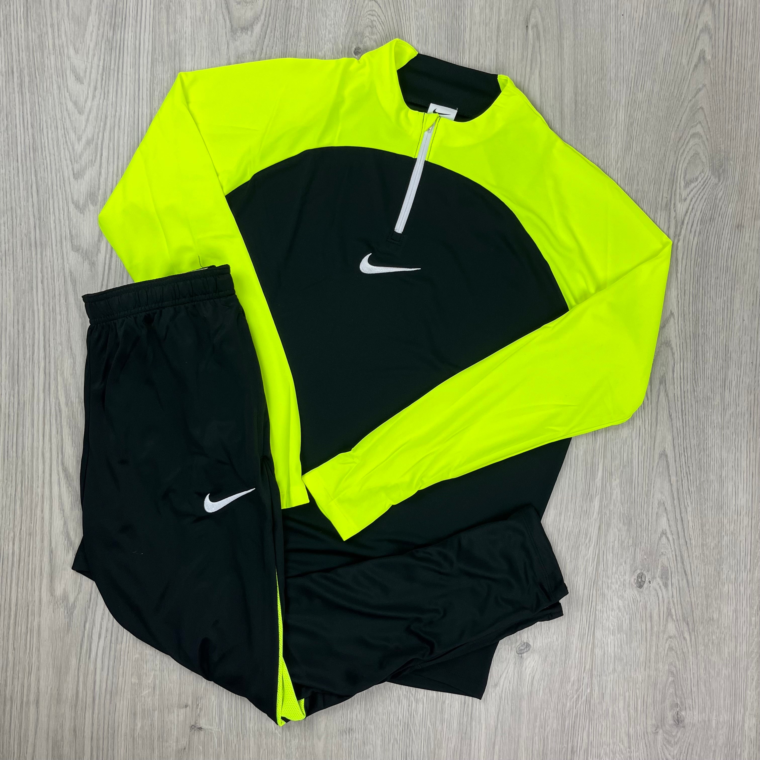 Nike Dri-Fit Tracksuit - Black/Volt