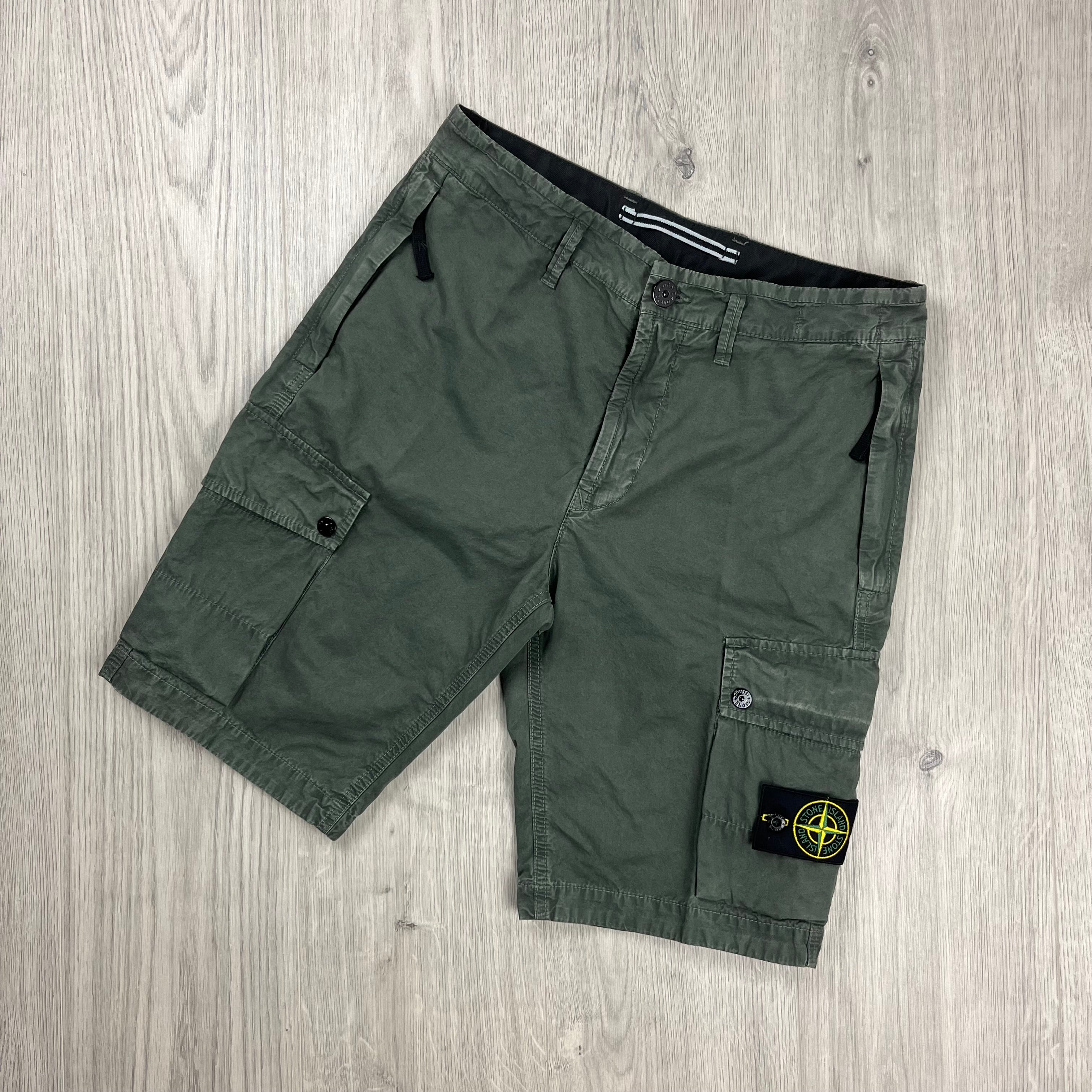 Stone Island Cargo Shorts - Musk