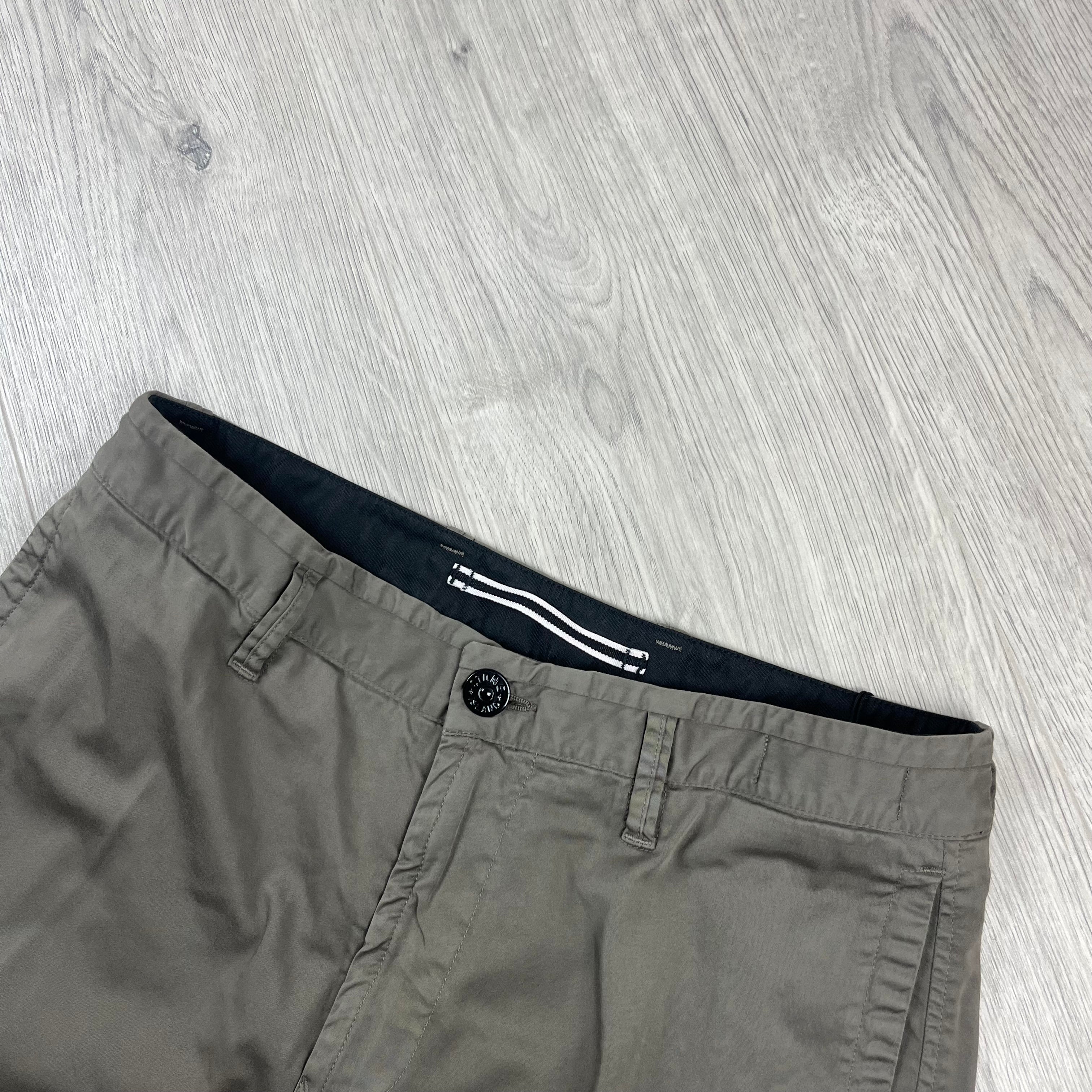 Stone Island Cargo Trousers - Walnut