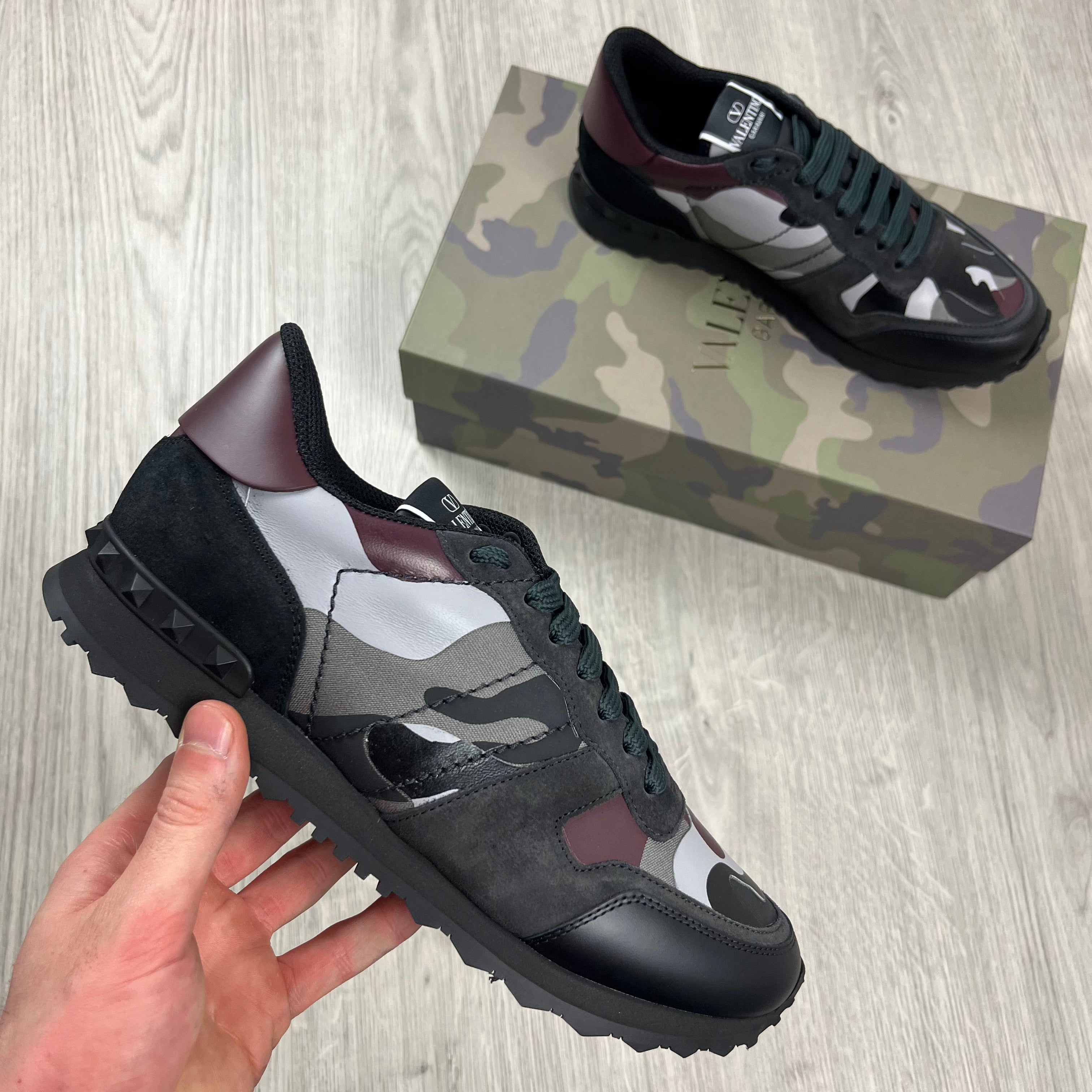 Valentino Rockrunner Sneakers - Black