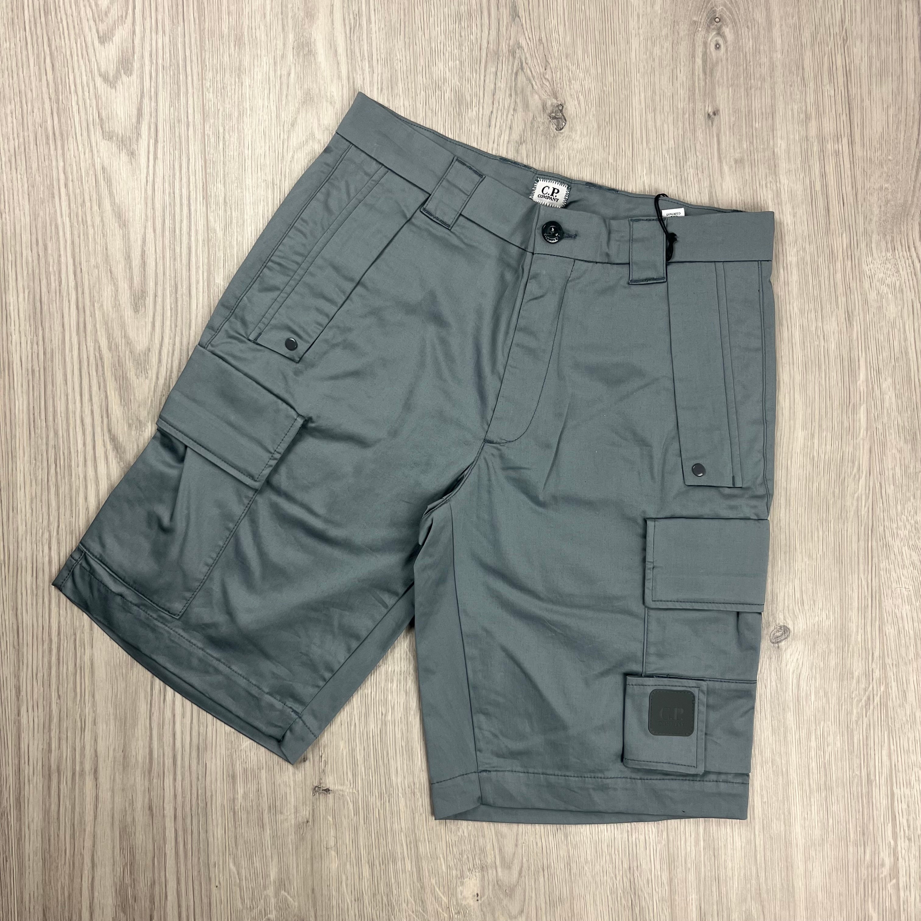 CP Company Metropolis Cargo Shorts - Grey