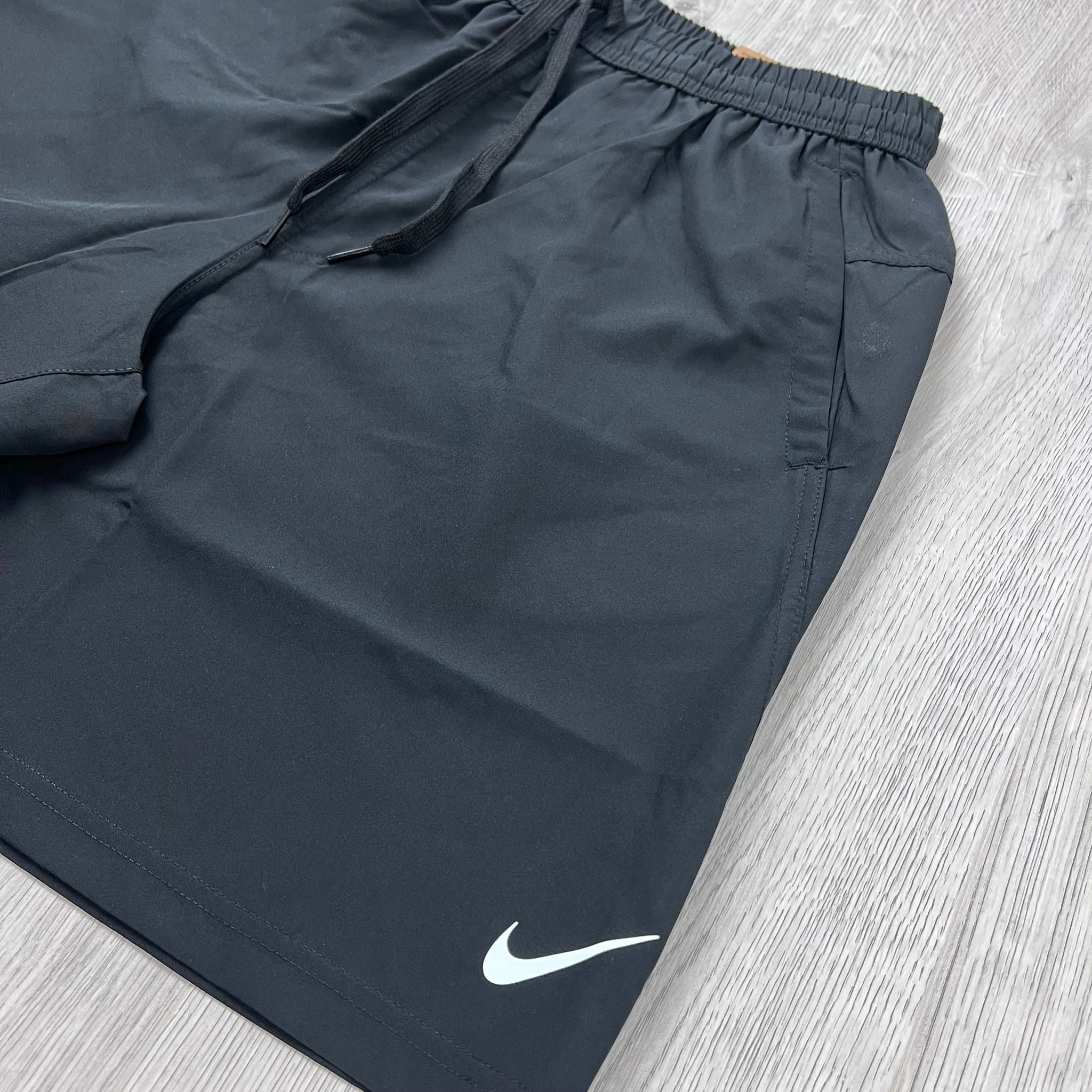 Nike Pocket Shorts - Black