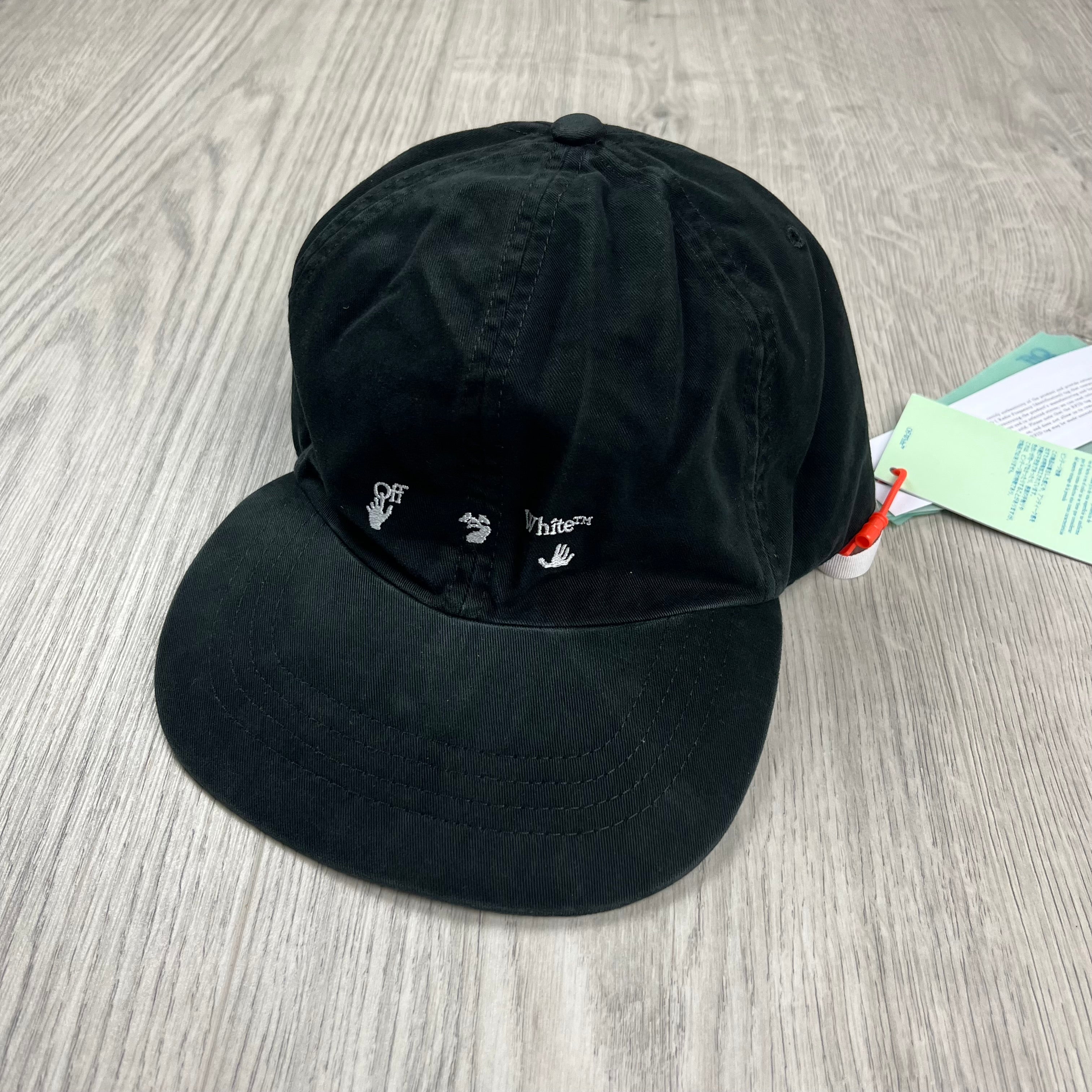 Off-White Baseball Cap - Black