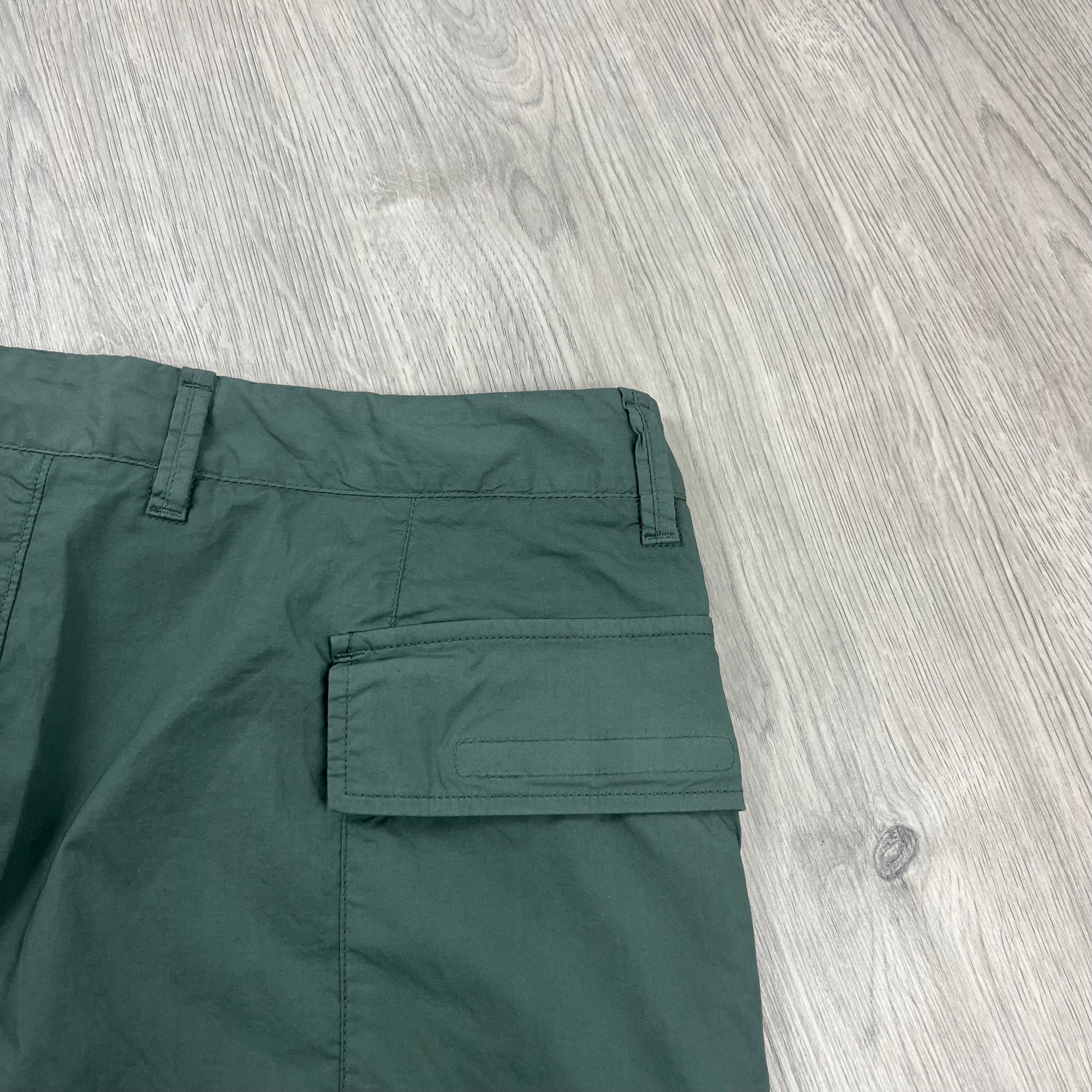 Stone Island Cargo Shorts - Musk