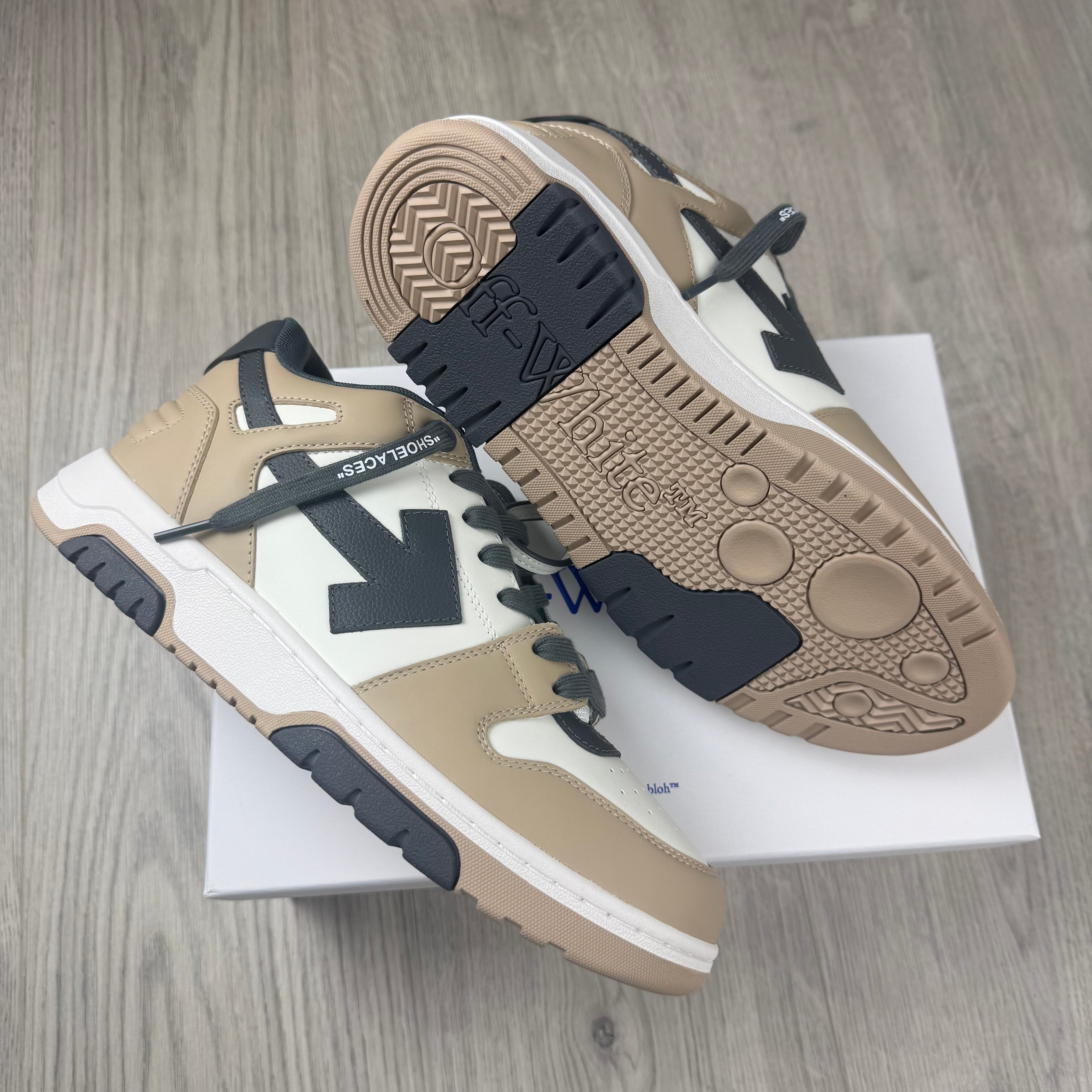 Off-White 'Out Of Office' Sneakers - Beige