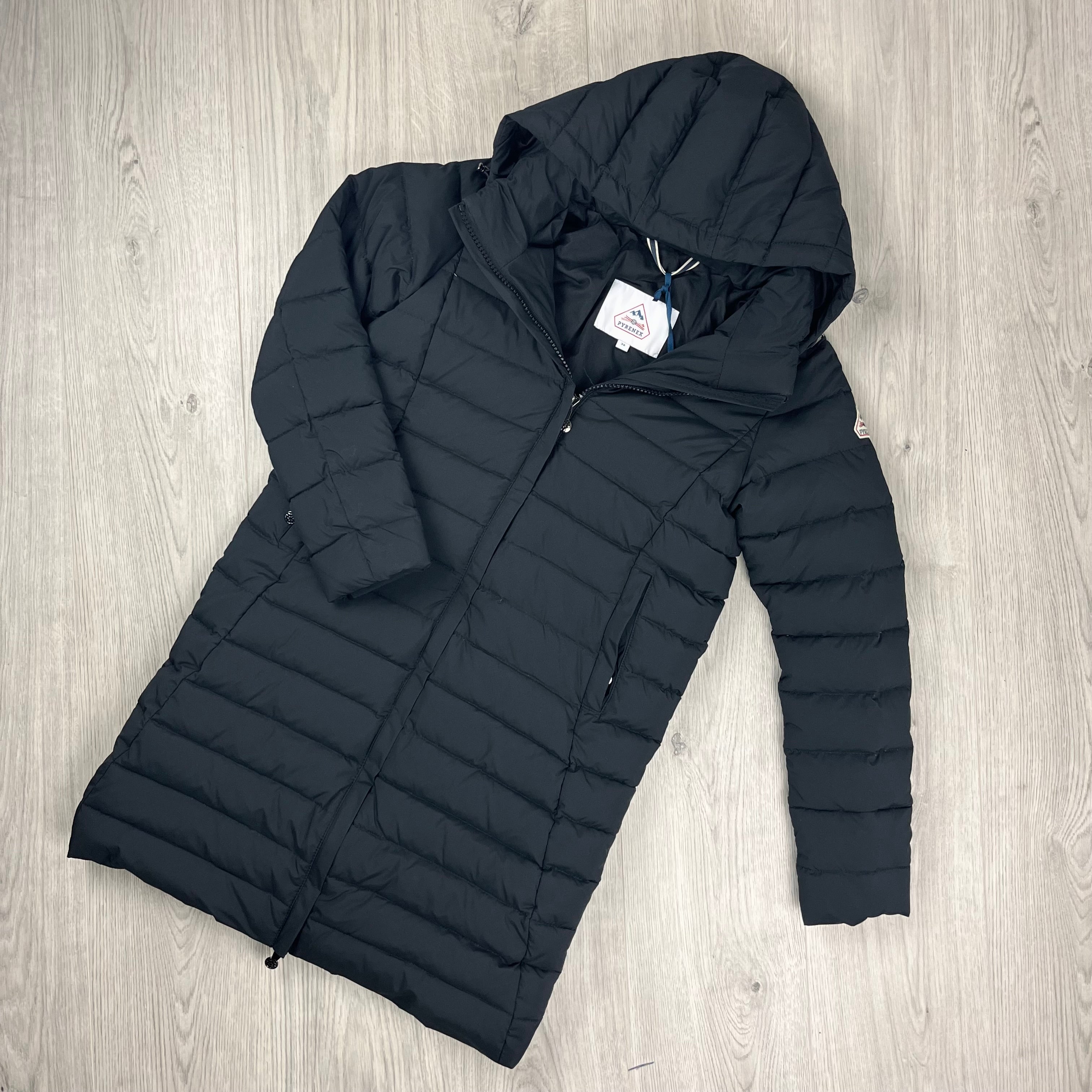 Shop the women's Pyrenex Spoutnic Jacket in Black. On sale at Open Attire.