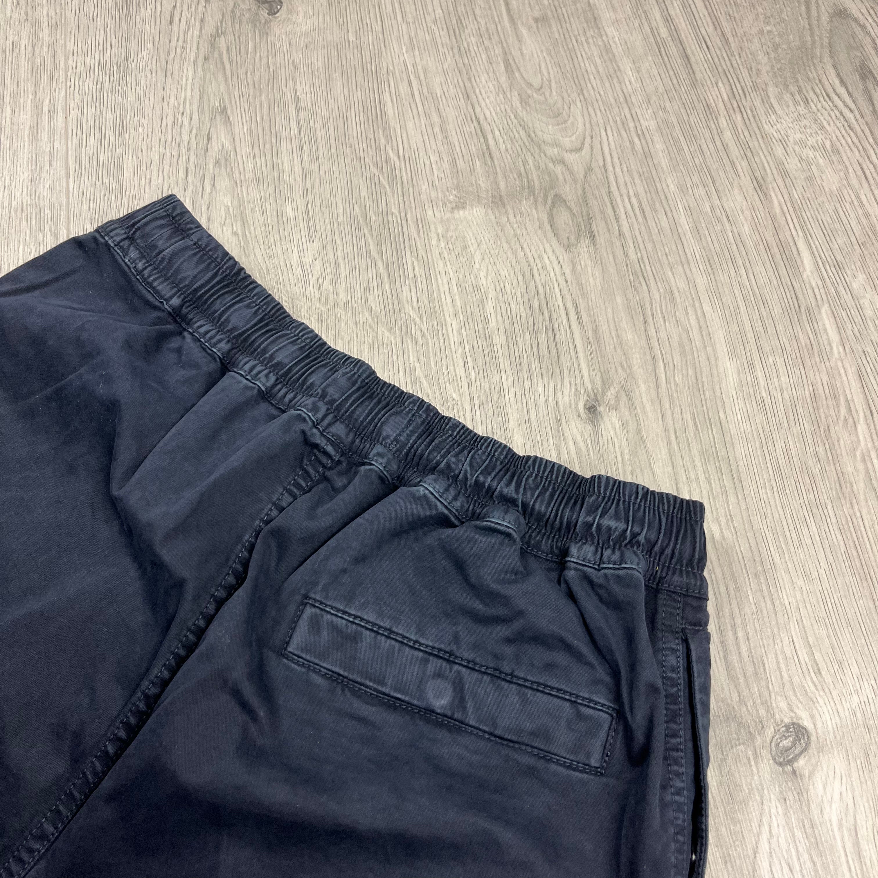 Stone Island Cargo Shorts - Navy