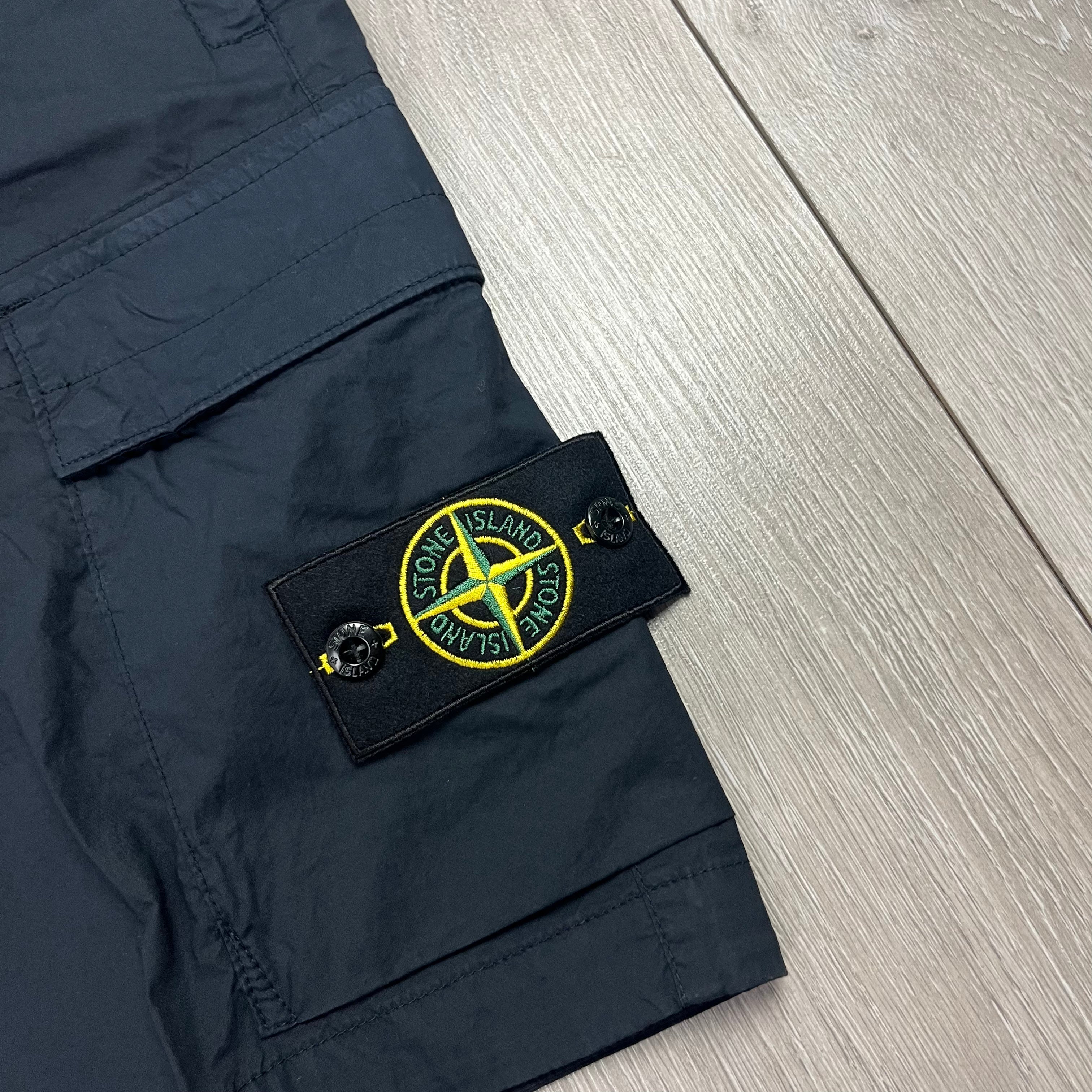 Stone Island Cargo Shorts - Navy