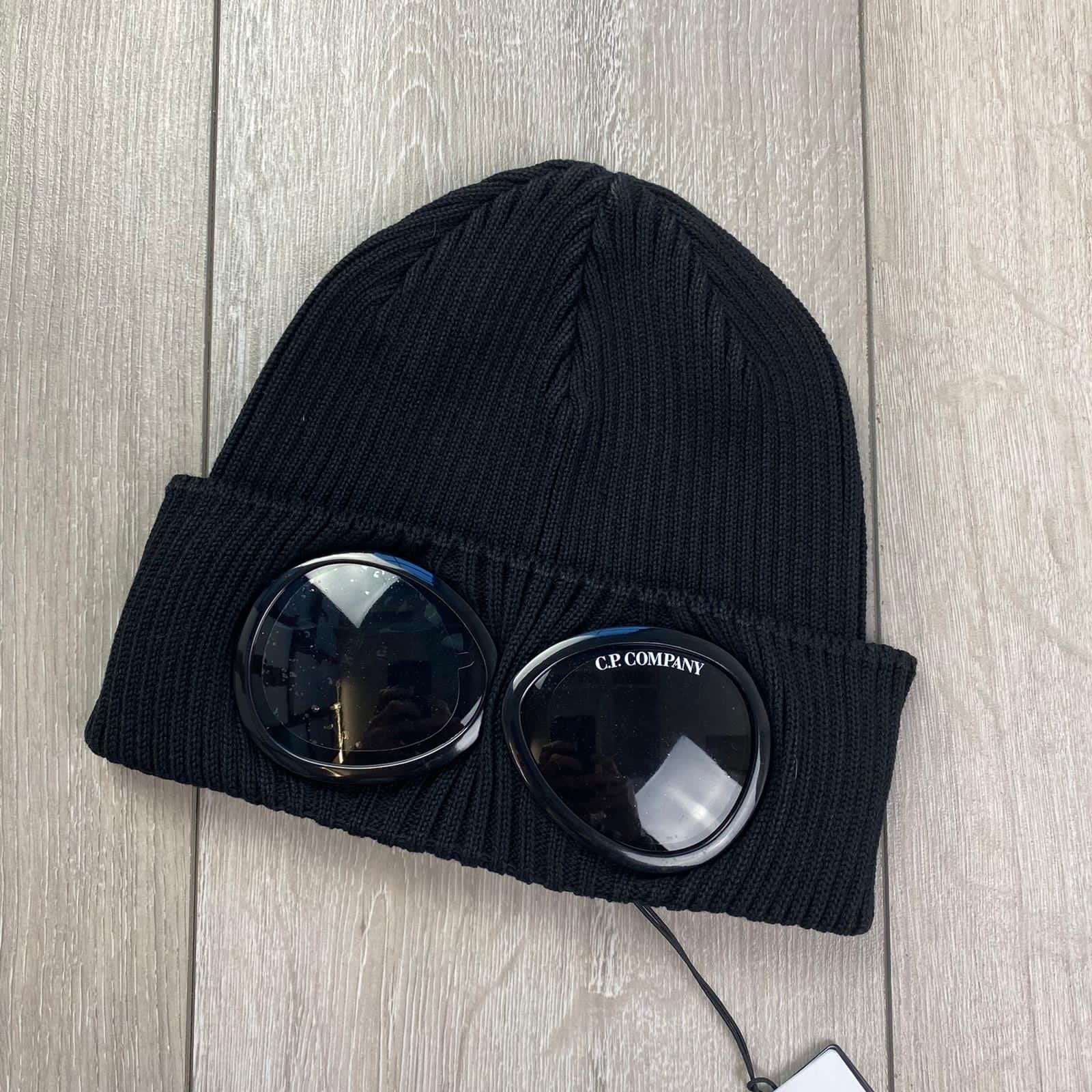 CP Company Goggle Beanie - Black