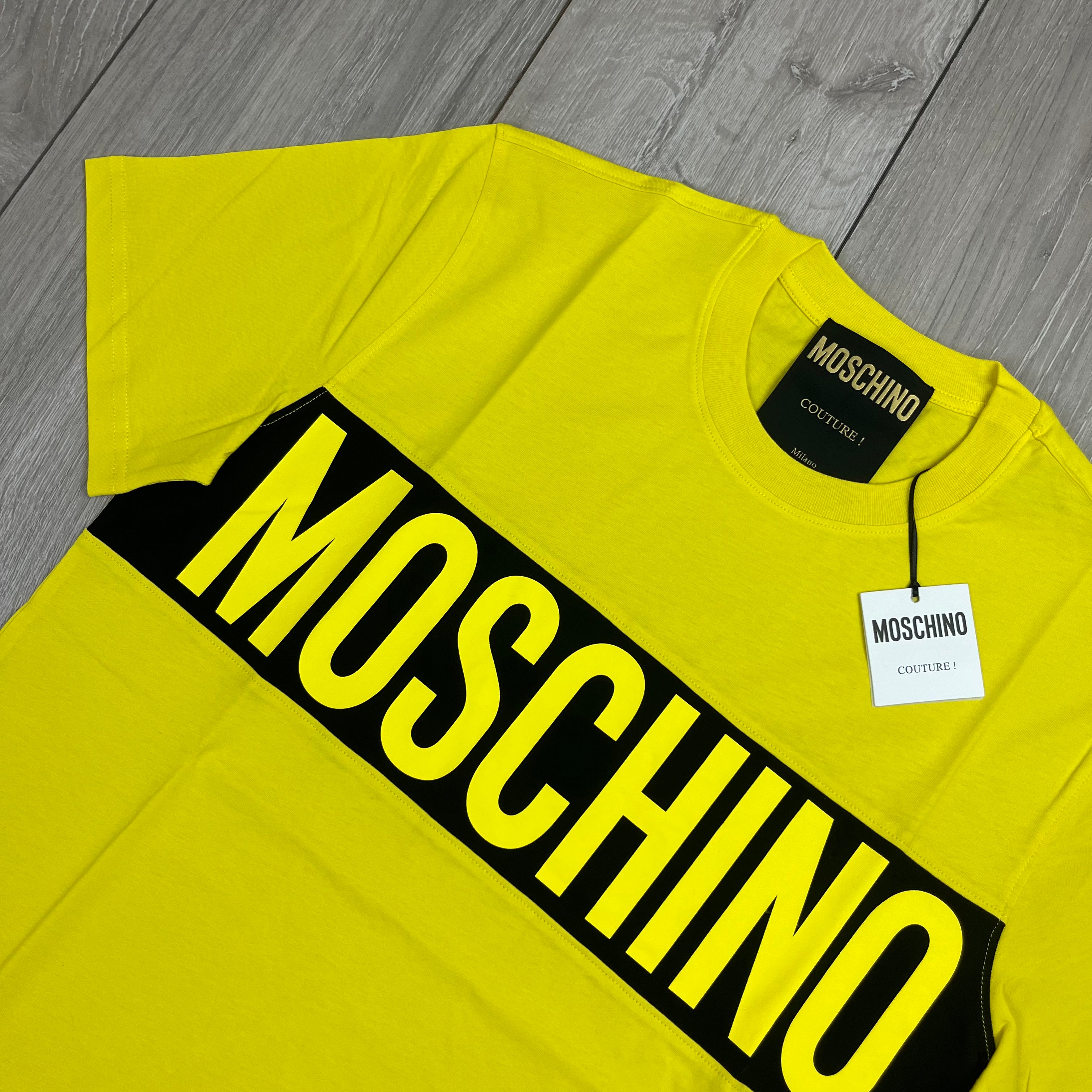 Moschino Printed T-Shirt - Yellow